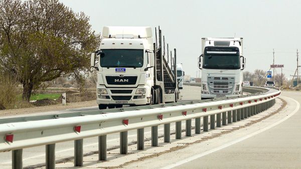 В странах ЕАЭС продолжают расти грузо- и пассажироперевозки