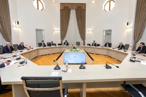 Обсуждены возможности расширения сотрудничества в энергетической сфере между Азербайджаном и Кыргызстаном (ФОТО)