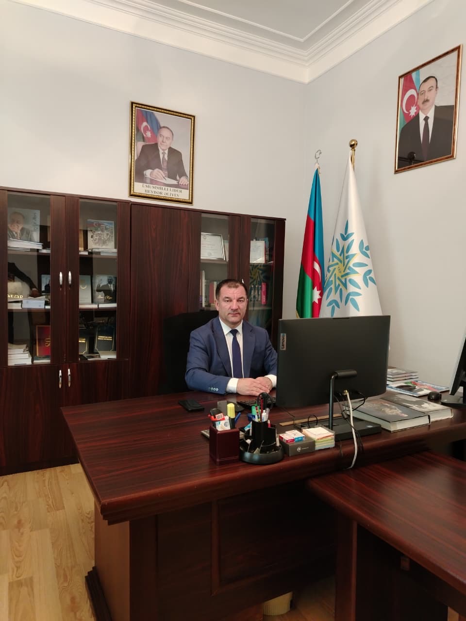 Bir çox istiqamətlər üzrə aparılan uğurlu əməkdaşlıq nəticəsində Ukrayna-Azərbaycan əlaqələri daha yüksək səviyyəyə qaldırılmışdır