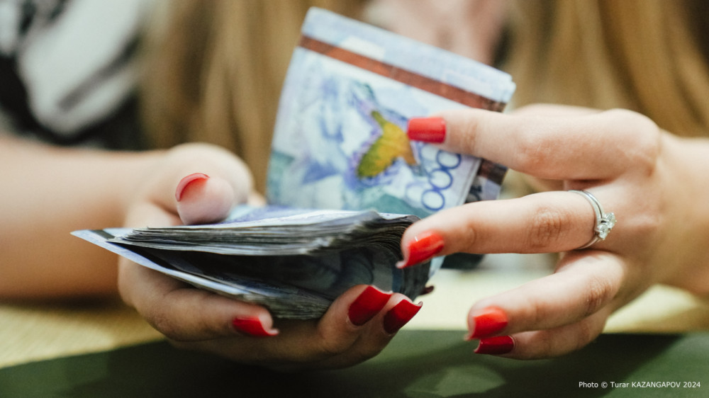 “Поймай меня, если сможешь“в Казахстане: астанчанка обманула 60 знакомых на полмиллиарда