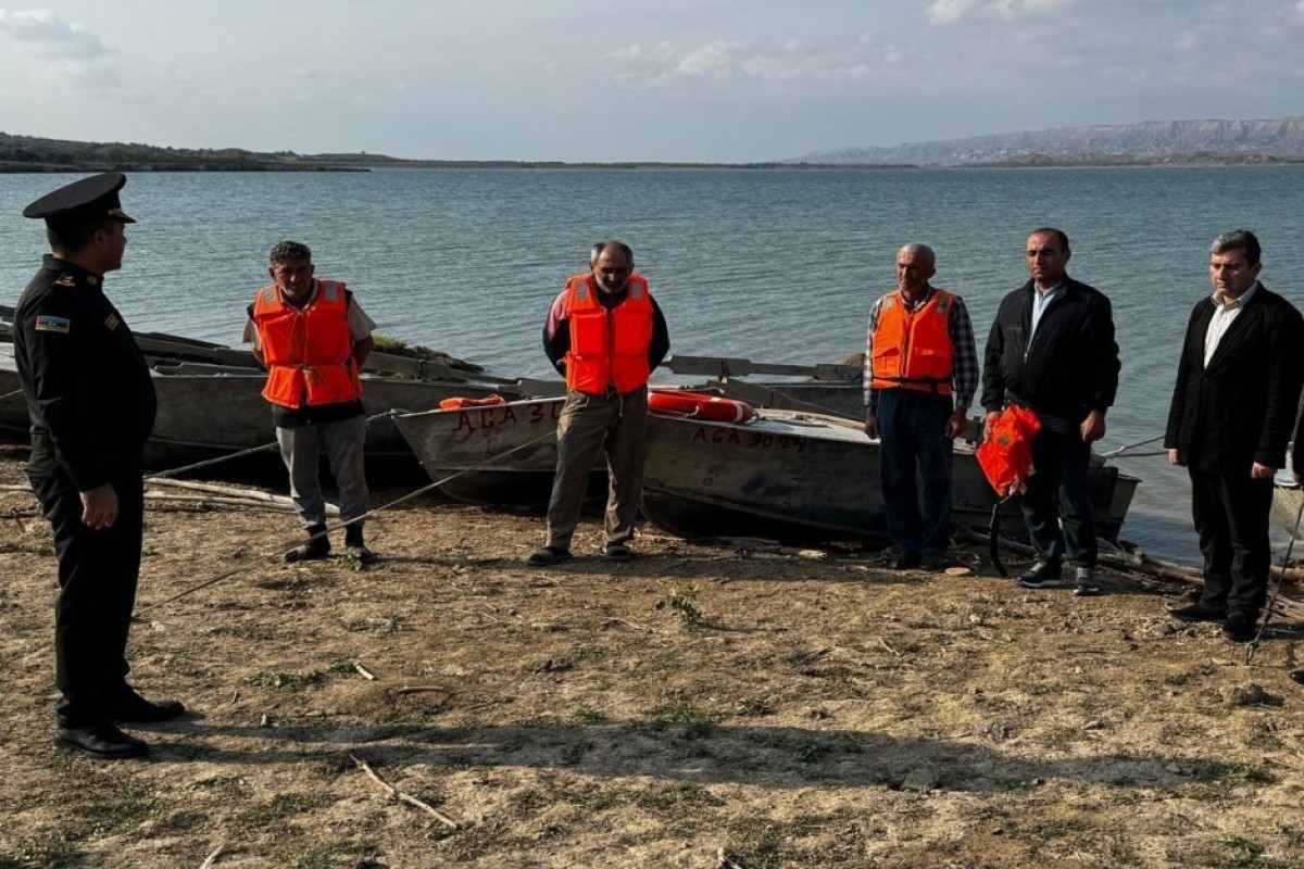 Kiçikölçülü gəmi istifadəçiləri üçün maarifləndirici tədbirlər keçirilib