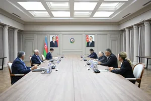 Али Асадов встретился со спецпосланником генсека ООН по безопасности дорожного движения