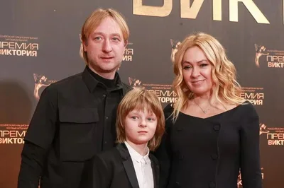 "Азербайджан заинтересован и верит в Александра Плющенко"