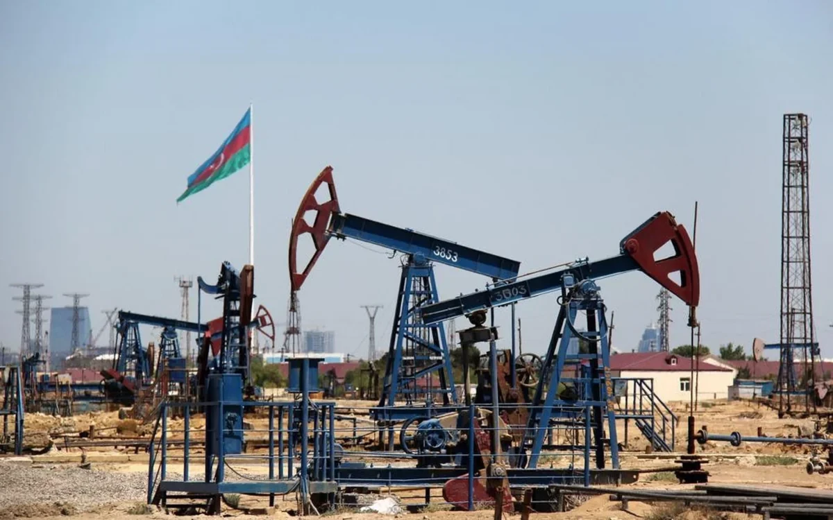 Азербайджанская нефть подорожала до $115,55 за баррель