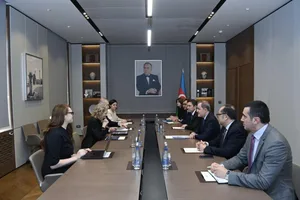Джейхун Байрамов на переговорах с исполнительным директором UNEP