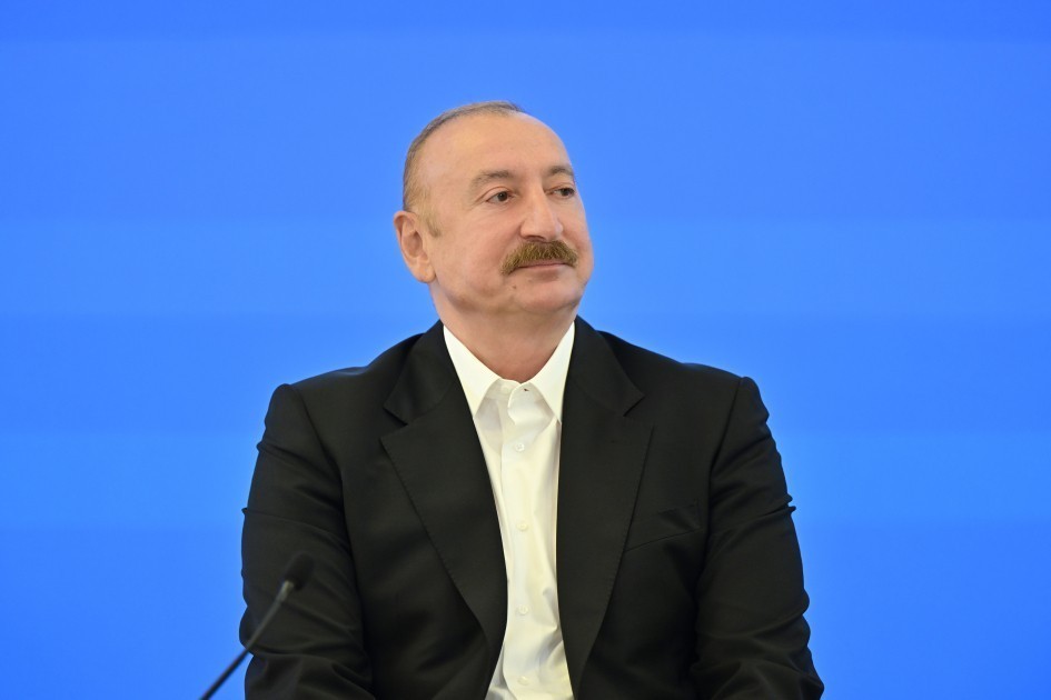 Алиев: Единство Азербайджана никогда не должно быть поколеблено
