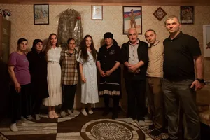 Лейла Алиева и Арзу Алиева навестили семью шехида в Лянкяране