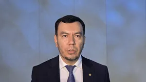 Хусан Хасанов: Азербайджан рассматривает возможности развития исламского финансирования