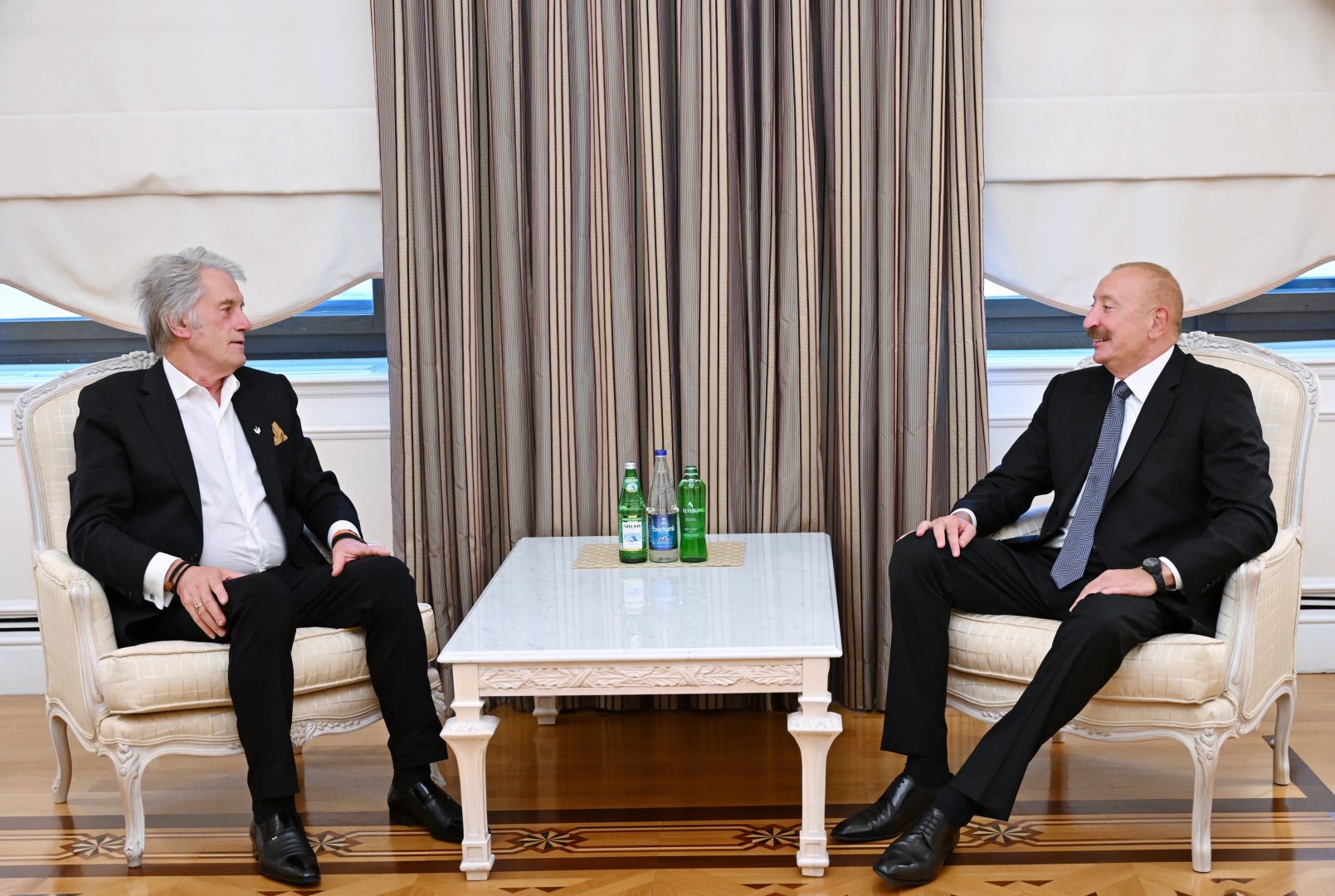 Президент Ильхам Алиев встретился с бывшим Президентом Украины Виктором Ющенко (ФОТО)