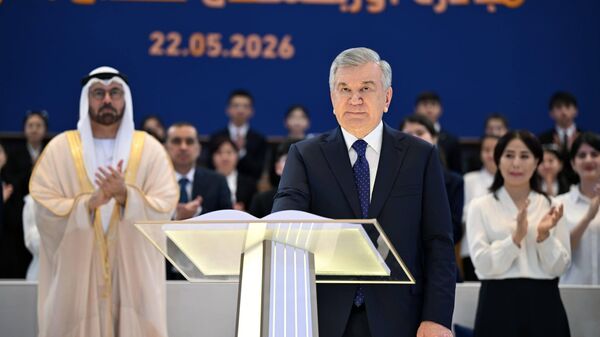 Президент Узбекистана запустил программу Национального движения по чтению