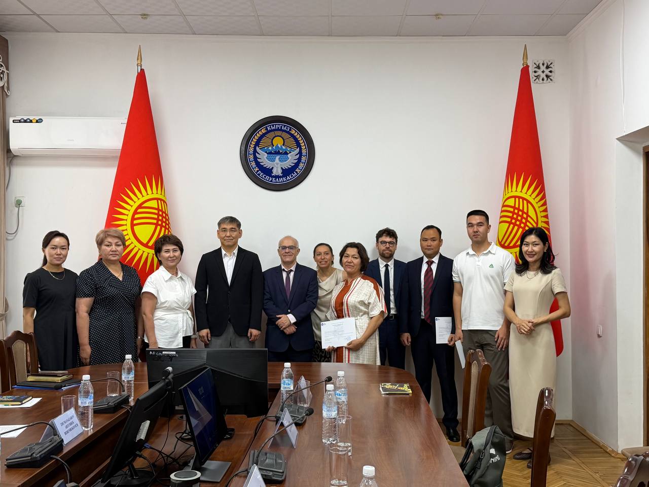 Кыргызстан и Франция укрепляют сотрудничество в сфере здравоохранения
