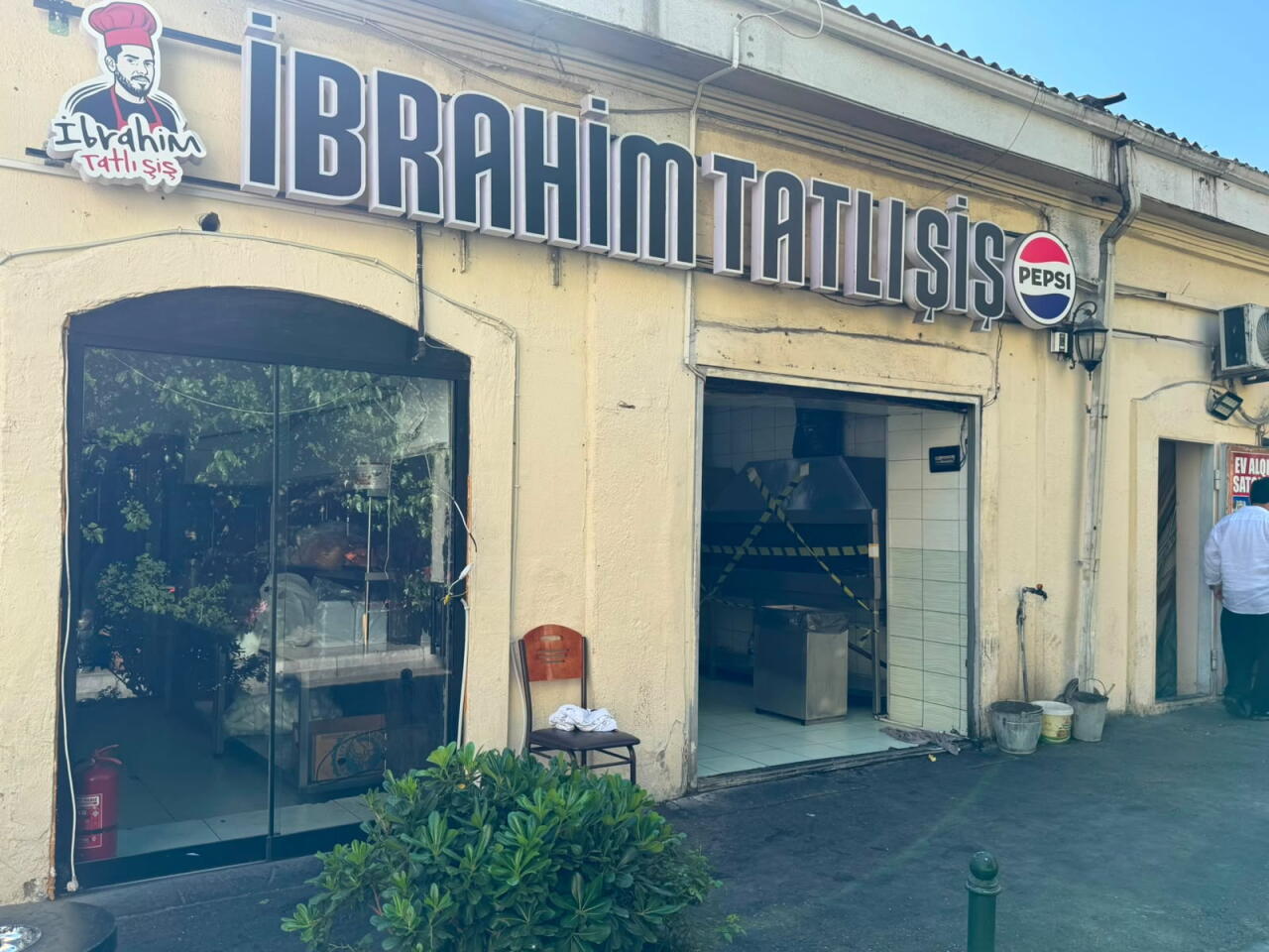 Bakıda kabab evində at DNT-si aşkarlanıb
