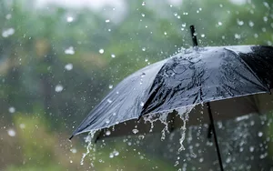 Rayonlarda yağış yağır, şimşək çaxır