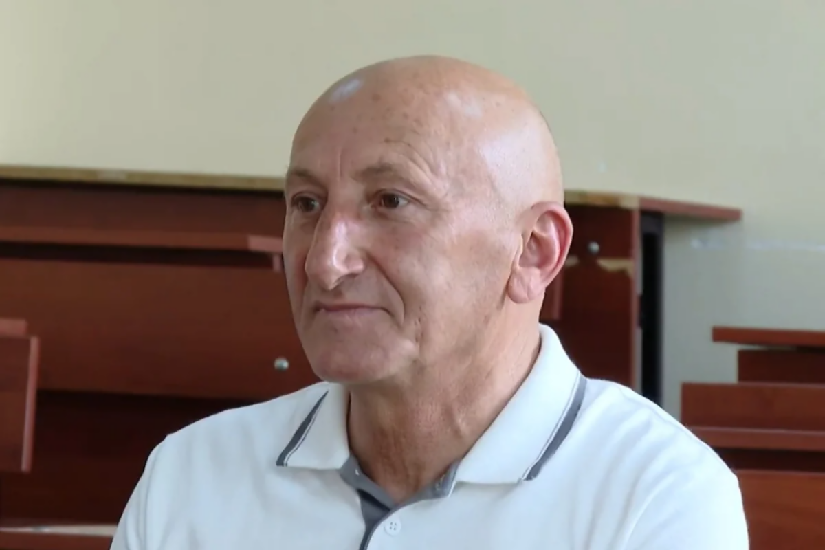 Ali məktəbə qəbul olan ən yaşlı tələbə: Ən çox nəvələri sevindi