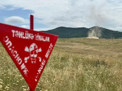 Названо количество мин, обезвреженных в Карабахе за май