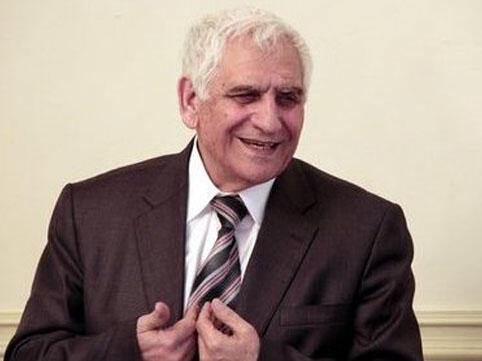 Xalq şairi reanimasiyadadır