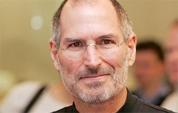 Stiv Cobs Tim Kuka Apple şirkətini idarə etmək üçün məsləhətlər verib...
