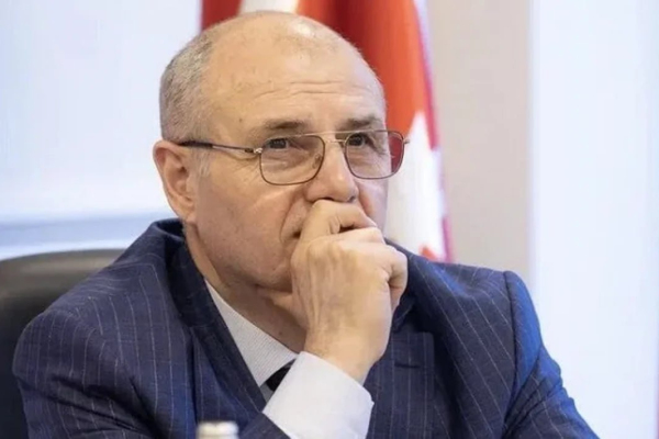 Главу азербайджанской диаспоры в Самаре лишили гражданства России