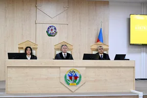 Ermənistan vətəndaşlarının şikayətləri üzrə apellyasiya məhkəməsi dövlət ittihamını müdafiə edən prokurorların çıxışları ilə davam etdirilib