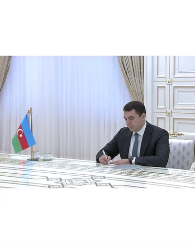 Президент Туркменистана принял министра культуры Азербайджана