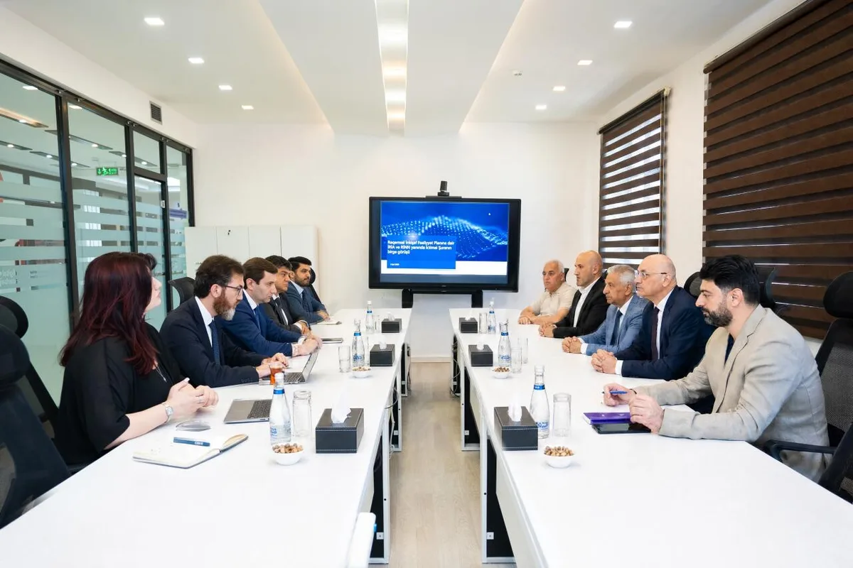 İRİA ilə İctimai Şura üzvləri arasında görüş keçirilib