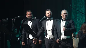 Баку в атмосфере красной дорожки - музыкальная подпись сезона Signature Gala Night