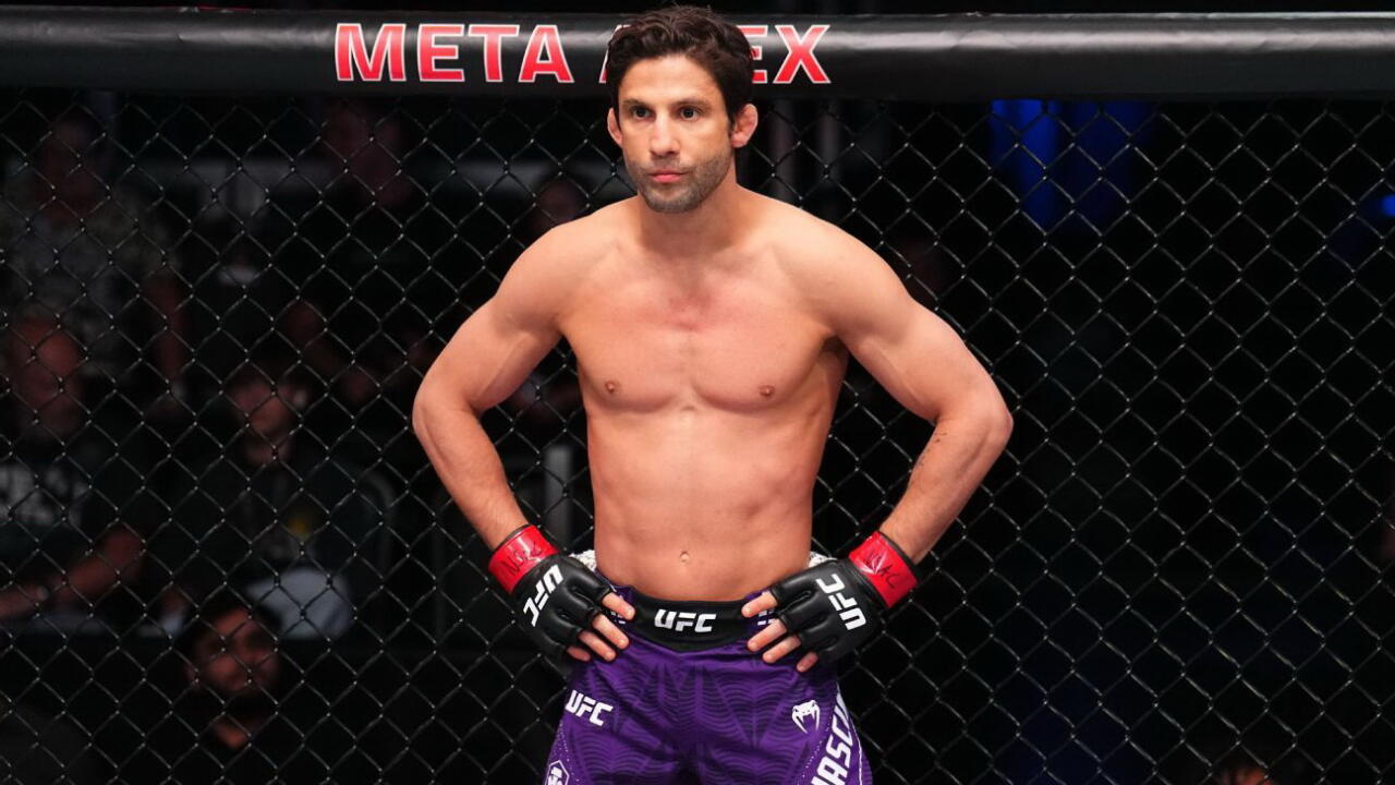 Tanınmış UFC döyüşçüsü yuxuda olarkən ölüb