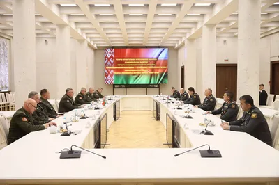 Керим Велиев обсудил с главой Генштаба ВС Беларуси вопросы региональной безопасности