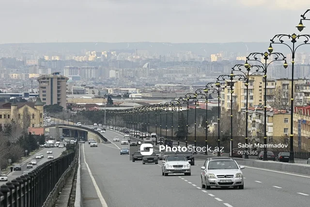 Sürücülərin və digər yol hərəkəti iştirakçılarının NƏZƏRİNƏ: Bəzi küçə və prospektlərlə bağlı QƏRAR