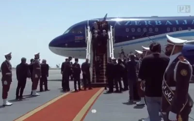 Делегация Азербайджана прибыла в Иран на церемонию прощания с Али Хаменеи