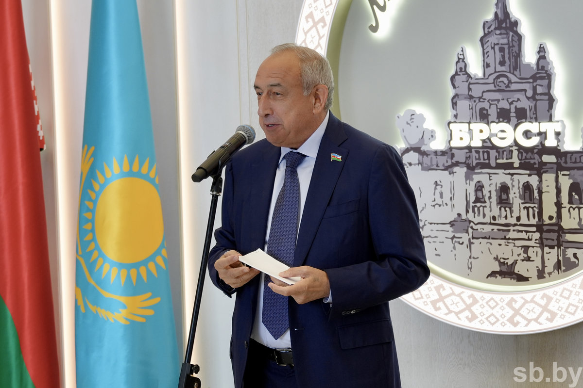 Нахчыван и Брест готовятся стать городами-побратимами