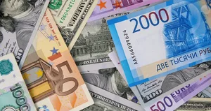 Евро вновь превысил 100 сомов. Курс на 14 июля