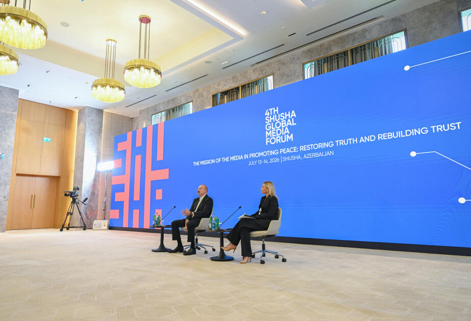 Prezident İlham Əliyev: Azərbaycan artıq orta gücə çevrilir