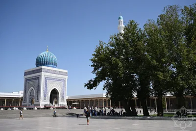 Азербайджанские журналисты посетили туристический комплекс Имама аль-Бухари близ Самарканда (ФОТО)