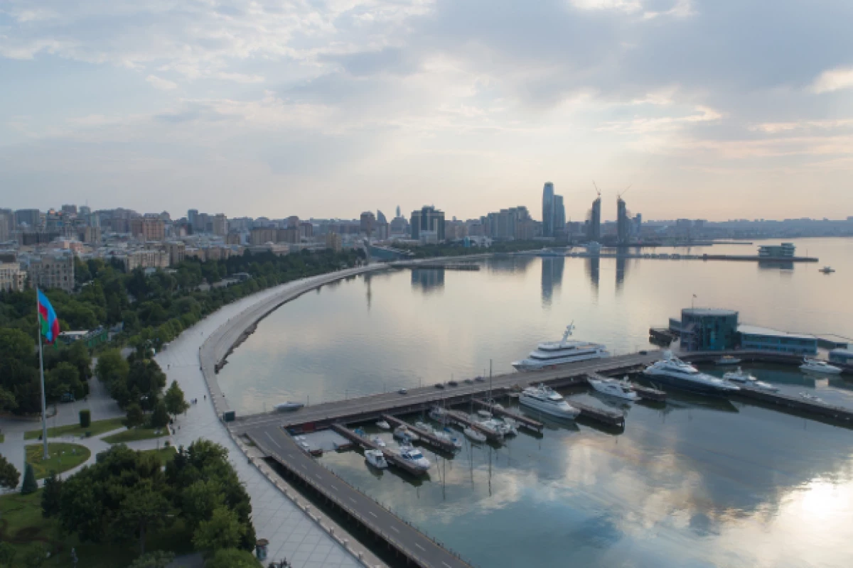 Приморский бульвар в Баку будет управляться новой государственной компанией: УКАЗ ПРЕЗИДЕНТА