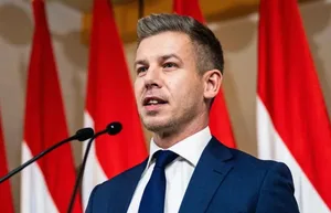 Мадьяр озвучил решение насчет Сийярто на посту вице-спикера парламента