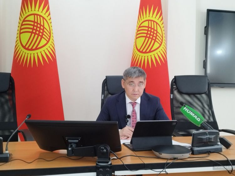 Снижать нагрузку и отменять субботы никто не будет, - Минздрав