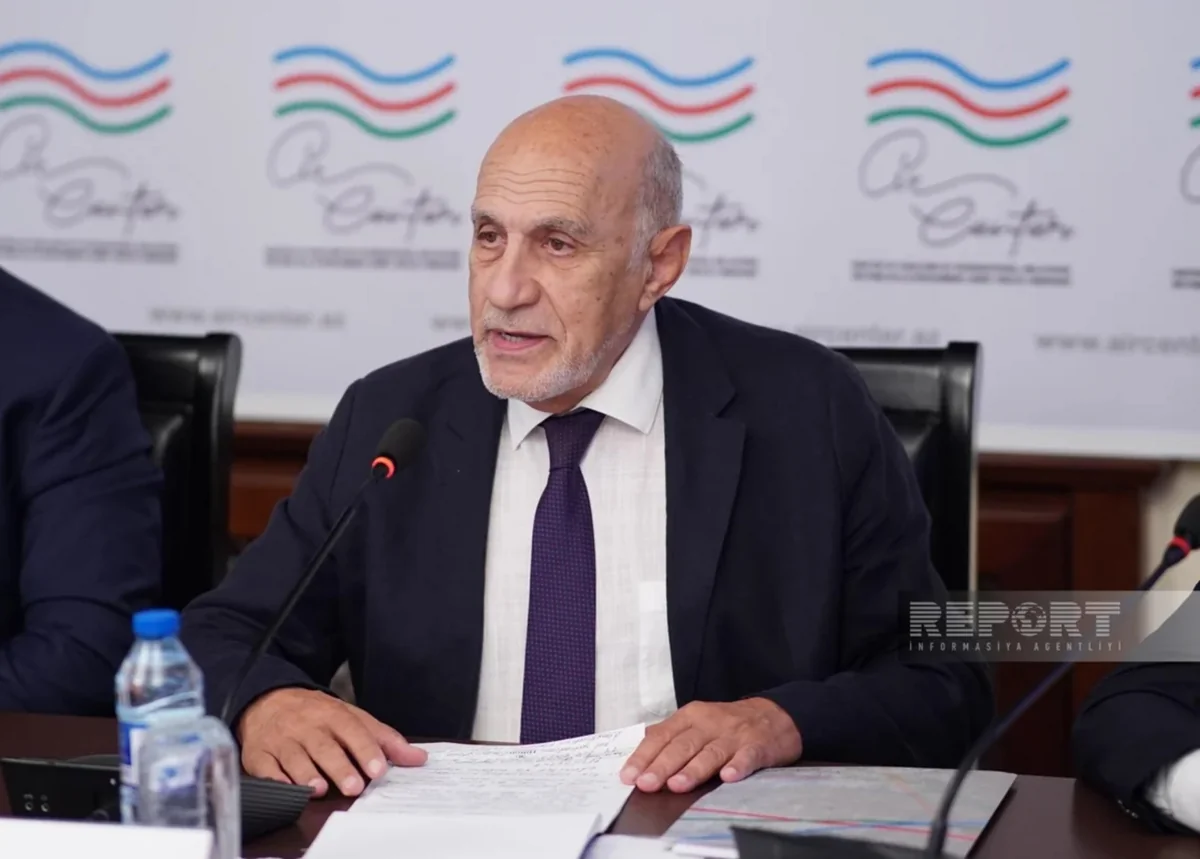 Фикрет Садыхов: Прошедший год доказал, что шаги Азербайджана нацелены на прочный мир