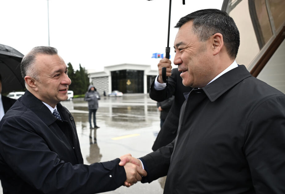 Qırğızıstan Prezidenti Sadır Japarov Azərbaycana səfərə gəlib