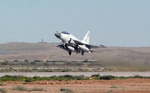 HHQ-nin aviasiya bölmələrində keçirilən təlim-məşq uçuşları icra edilib