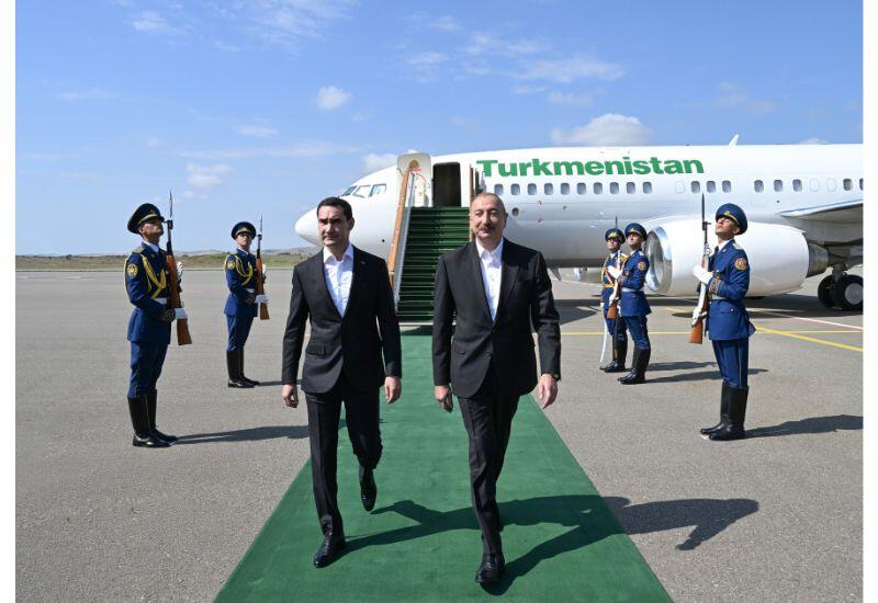 Türkmənistan Prezidenti Sərdar Berdiməhəmmədov Füzuli rayonuna gəlib