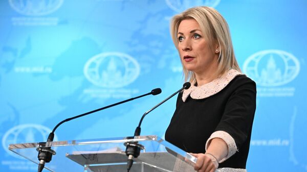 Sputnik Узбекистан участвует в брифинге Марии Захаровой — прямая трансляция