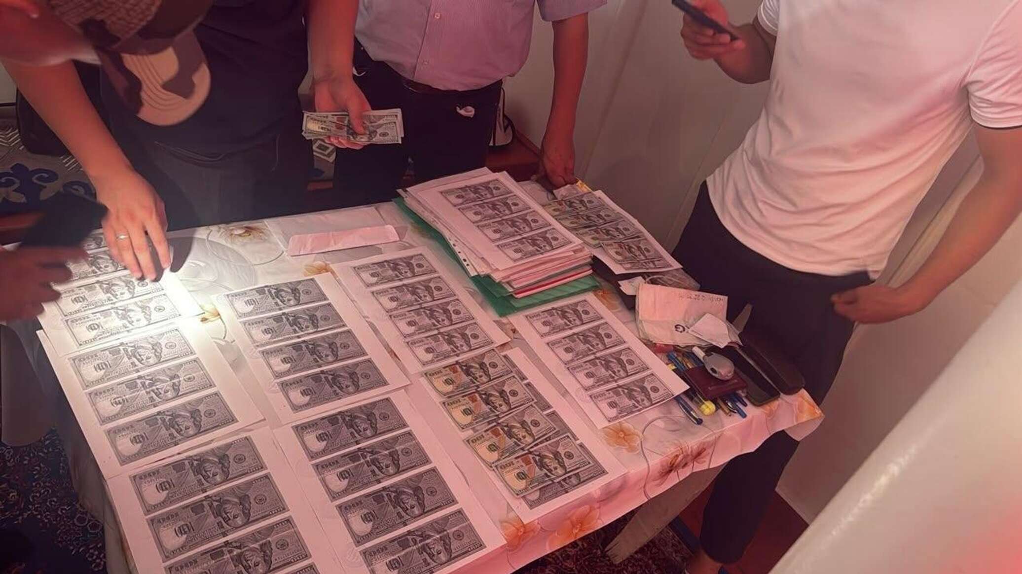 Адвокат задержан за вымогательство $6 000 у жены обвиняемого — ГКНБ