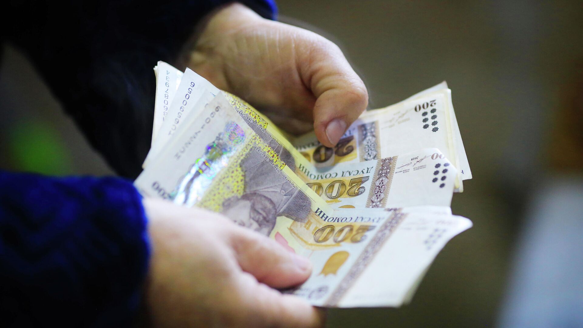 Банки Таджикистана выдали кредитов почти на 17 млрд сомони