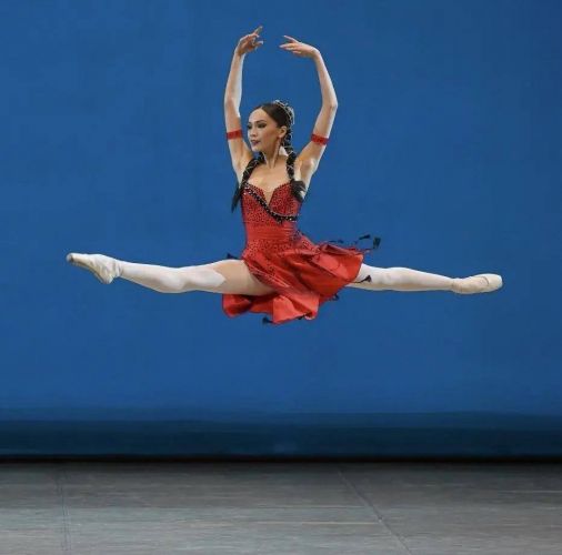 New ballet stars: Kyrgyz performers shine at prestigious competition in Russia