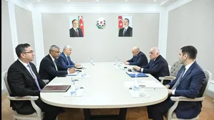 Əli Əsədov ÜGT-nin Baş katibi ilə əməkdaşlığın inkişafını müzakirə edib