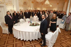 Сахиба Гафарова посетила Генконсульство Азербайджана в Санкт-Петербурге