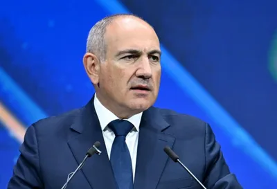 Пашинян заявил о новом многовекторном курсе Армении и институционализации мира с Азербайджаном