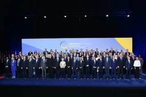 Ceyhun Bayramov Ukraynanın Bərpası Konfransında iştirak edib