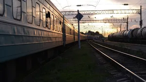 Привозили лекарства и продукты: жители станции на востоке Казахстана боятся остаться без помощи